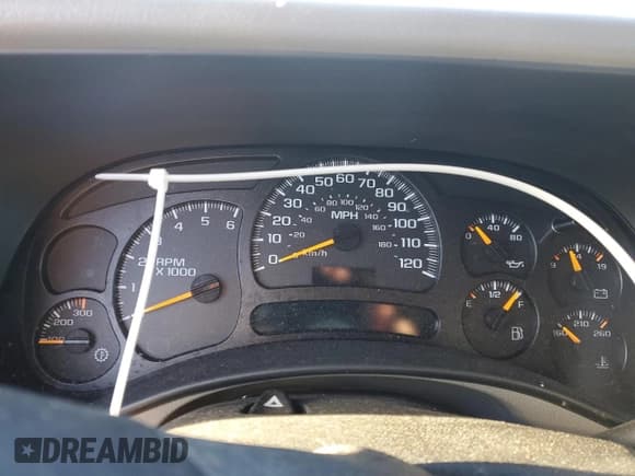 ✅ 2003 GMC Sierra 1500HD SLT • VIN: 1GTGK13U43F198449 • Lot: 87235664. Wystawiony na Copart z przebiegiem Nie podano. Bezpłatny archiwum sprzedaży aukcyjnych z USA i szczegółowy raport historii pojazdu na DreamBid. Zdjęcie 9.