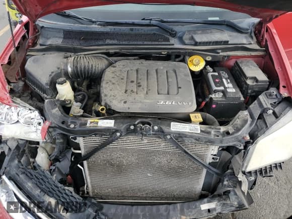 ✅ 2014 Dodge Grand Caravan SXT • VIN: 2C4RDGCG8ER430062 • Лот: 86183835. Опубликован ранее на Copart с пробегом 189 032 миль. Бесплатный доступ к архиву аукционных продаж из США и подробный отчёт об истории автомобиля на DreamBid. Изображение 12.