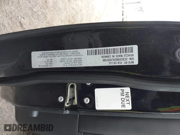 ✅ 2020 Dodge Charger SXT • VIN: 2C3CDXBGXLH207388 • Lot: 43625842. Wystawiony na IAAI z przebiegiem 68 927 mil. Bezpłatny archiwum sprzedaży aukcyjnych z USA i szczegółowy raport historii pojazdu na DreamBid. Zdjęcie 9.