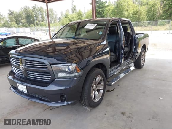 ✅ 2015 Ram 1500 Sport • VIN: 1C6RR7MT1FS508640 • Лот: 42565679. Опубликован ранее на IAAI с пробегом 93 810 миль. Бесплатный доступ к архиву аукционных продаж из США и подробный отчёт об истории автомобиля на DreamBid. Изображение 18.