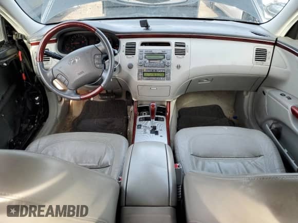 2007 Hyundai Azera SE с VIN KMHFC46F17A154947, выставлен на аукционе Copart как лот 49224835 с пробегом 211 940 миль миль и Списание • Salvage title. История ставок и продаж доступна на DreamBid. Изображение 8.