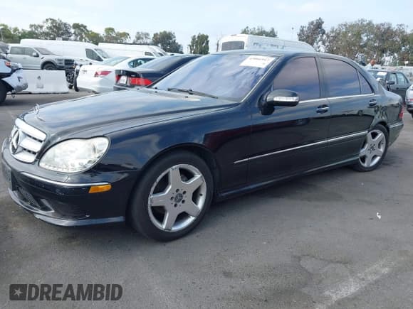 ✅ 2006 Mercedes-Benz S 430 • VIN: WDBNG70JX6A463140 • Lot: 43066917. Wystawiony na IAAI z przebiegiem 101 880 mil. Bezpłatny archiwum sprzedaży aukcyjnych z USA i szczegółowy raport historii pojazdu na DreamBid. Zdjęcie 2.