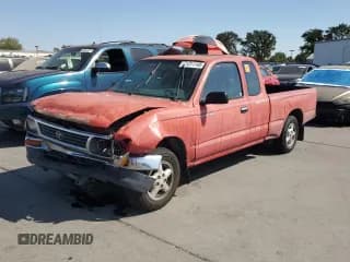 ✅ 1996 Toyota Tacoma • VIN: 4TAVN52N3TZ092018 • Lot: 71311145. Listed on Copart with 134,997 mi. Free auction sales archive from the USA and detailed vehicle history report at DreamBid. Image 1.