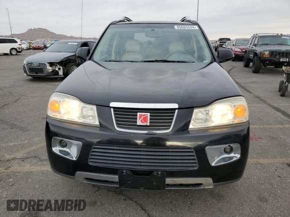 ✅ 2006 Saturn VUE • VIN: 5GZCZ53406S890574 • Lot: 85065244. Wystawiony na Copart z przebiegiem 161 711 mil. Bezpłatny archiwum sprzedaży aukcyjnych z USA i szczegółowy raport historii pojazdu na DreamBid. Zdjęcie 5.