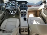 ✅ 2013 Mercedes-Benz C 250 Luxury • VIN: WDDGF4HB7DR270568 • Лот: 80693175. Опубликован ранее на Copart с пробегом 119 199 миль. Бесплатный доступ к архиву аукционных продаж из США и подробный отчёт об истории автомобиля на DreamBid. Изображение 8.