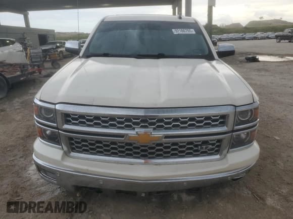 ✅ 2015 Chevrolet Silverado 1500 LTZ • VIN: 3GCUKSEC3FG138100 • Лот: 92186765. Опубликован ранее на Copart с пробегом 161 450 миль. Бесплатный доступ к архиву аукционных продаж из США и подробный отчёт об истории автомобиля на DreamBid. Изображение 5.