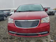 ✅ 2015 Chrysler Town & Country Touring • VIN: 2C4RC1BG6FR561817 • Лот: 94130165. Опубликован ранее на Copart с пробегом 148 270 миль. Бесплатный доступ к архиву аукционных продаж из США и подробный отчёт об истории автомобиля на DreamBid. Изображение 5.