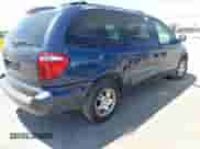 2002 Dodge Caravan EX с VIN 2B8GP74L92R529717, выставлен на аукционе IAAI как лот 42478226 с пробегом Не указан миль и . История ставок и продаж доступна на DreamBid. Изображение 4.