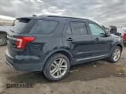 ✅ 2017 Ford Explorer XLT • VIN: 1FM5K8D83HGB51010 • Lot: 93756365. Wystawiony na Copart z przebiegiem 97 248 mil. Bezpłatny archiwum sprzedaży aukcyjnych z USA i szczegółowy raport historii pojazdu na DreamBid. Zdjęcie 3.