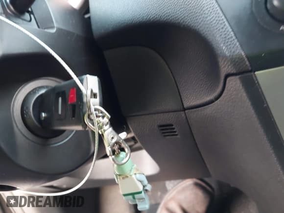 ✅ 2010 Mazda 3 S Grand Touring • VIN: JM1BL1H5XA1227021 • Lot: 41757690. Listed on IAAI with 168,171 mi. Free auction sales archive from the USA and detailed vehicle history report at DreamBid. Image 11.