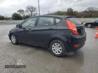 2013 Hyundai Accent GS with VIN KMHCT5AE1DU113834, listed as a Copart auction lot 90638955 with 154,184 mi miles and Clean title. Bid and sale history available at DreamBid. Image 2.