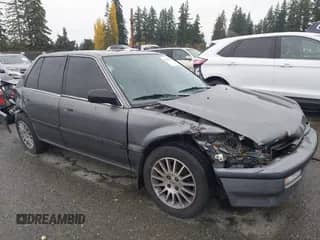 1990 Honda Civic z VIN 1HGED3658LA070750, wystawiony jako IAAI lot #43609393 z przebiegiem 158 389 mil mil oraz . Historia ofert i sprzedaży dostępna na DreamBid. Obrazek 1.