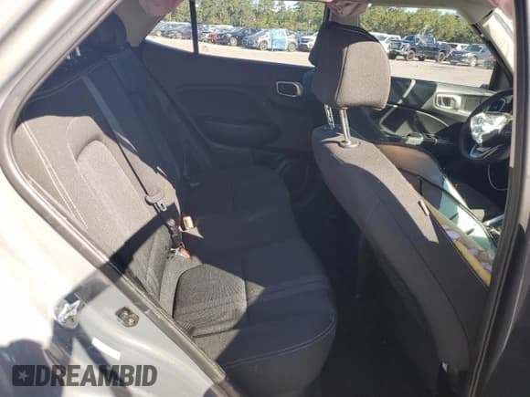 ✅ 2021 Hyundai Venue SEL • VIN: KMHRC8A30MU112880 • Lot: 86784695. Listed on Copart with 55,175 mi. Free auction sales archive from the USA and detailed vehicle history report at DreamBid. Image 10.