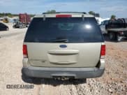 ✅ 2004 Ford Expedition Special Service • VIN: 1FMRU15W94LA01470 • Lot: 84609355. Wystawiony na Copart z przebiegiem 190 178 mil. Bezpłatny archiwum sprzedaży aukcyjnych z USA i szczegółowy raport historii pojazdu na DreamBid. Zdjęcie 6.