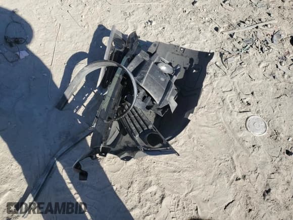 ✅ 2015 BMW 2 Series 228i • VIN: WBA1K5C54FV242897 • Лот: 89165755. Опубликован ранее на Copart с пробегом 37 100 миль. Бесплатный доступ к архиву аукционных продаж из США и подробный отчёт об истории автомобиля на DreamBid. Изображение 12.