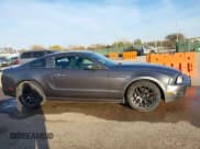 ✅ 2014 Ford Mustang V6 • VIN: 1ZVBP8AM2E5288857 • Lot: 43667786. Wystawiony na IAAI z przebiegiem 125 713 mil. Bezpłatny archiwum sprzedaży aukcyjnych z USA i szczegółowy raport historii pojazdu na DreamBid. Zdjęcie 13.