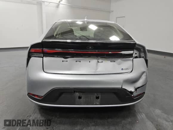 2024 Toyota Prius LE with VIN JTDACAAU3R3023447, listed as a Copart auction lot 87451355 with 29,991 mi miles and Clean title. Bid and sale history available at DreamBid. Image 6.