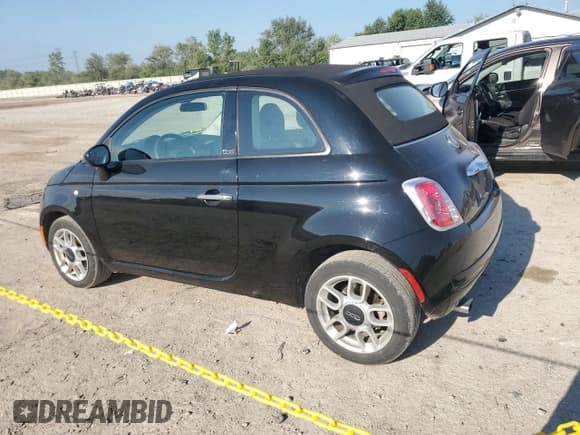 ✅ 2015 FIAT 500 Pop • VIN: 3C3CFFDR5FT678167 • Лот: 68994265. Опубликован ранее на Copart с пробегом 75 673 миль. Бесплатный доступ к архиву аукционных продаж из США и подробный отчёт об истории автомобиля на DreamBid. Изображение 2.