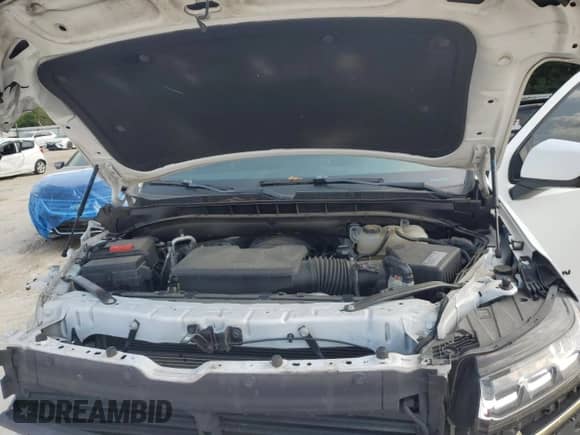 ✅ 2021 Chevrolet Suburban RST • VIN: 1GNSCEKDXMR353609 • Lot: 54239095. Wystawiony na Copart z przebiegiem 102 769 mil. Bezpłatny archiwum sprzedaży aukcyjnych z USA i szczegółowy raport historii pojazdu na DreamBid. Zdjęcie 12.