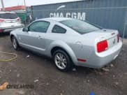 ✅ 2007 Ford Mustang Deluxe • VIN: 1ZVHT80N475318704 • Lot: 43537578. Listed on IAAI with 156,054 mi. Free auction sales archive from the USA and detailed vehicle history report at DreamBid. Image 3.