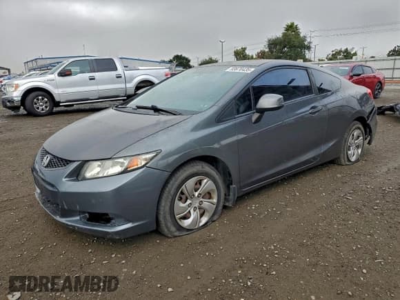 ✅ 2013 Honda Civic LX • VIN: 2HGFG3B51DH506956 • Lot: 93870435. Wystawiony na Copart z przebiegiem 120 065 mil. Bezpłatny archiwum sprzedaży aukcyjnych z USA i szczegółowy raport historii pojazdu na DreamBid. Zdjęcie 1.