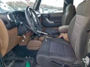 ✅ 2011 Jeep Wrangler Sahara • VIN: 1J4AA5D12BL506782 • Лот: 96341485. Опубликован ранее на Copart с пробегом 119 030 миль. Бесплатный доступ к архиву аукционных продаж из США и подробный отчёт об истории автомобиля на DreamBid. Изображение 7.