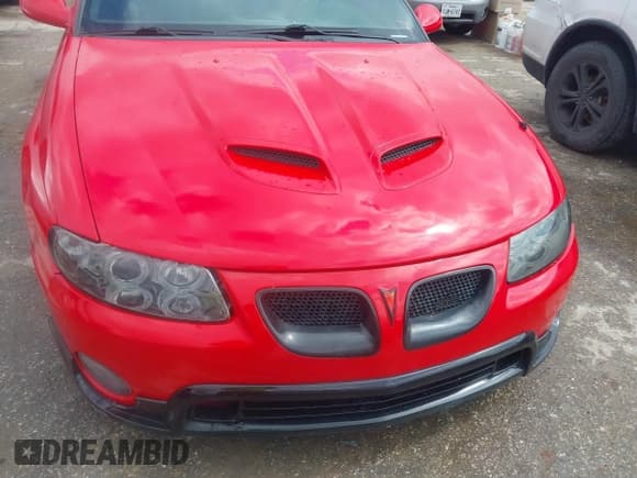 ✅ 2005 Pontiac GTO • VIN: 6G2VX12U85L372125 • Лот: 41713551. Опубликован ранее на IAAI с пробегом 149 103 миль. Бесплатный доступ к архиву аукционных продаж из США и подробный отчёт об истории автомобиля на DreamBid. Изображение 6.