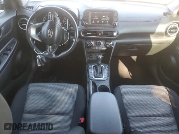 ✅ 2018 Hyundai Kona SEL • VIN: KM8K2CAA4JU082610 • Лот: 66526684. Опубликован ранее на Copart с пробегом 57 929 миль. Бесплатный доступ к архиву аукционных продаж из США и подробный отчёт об истории автомобиля на DreamBid. Изображение 8.