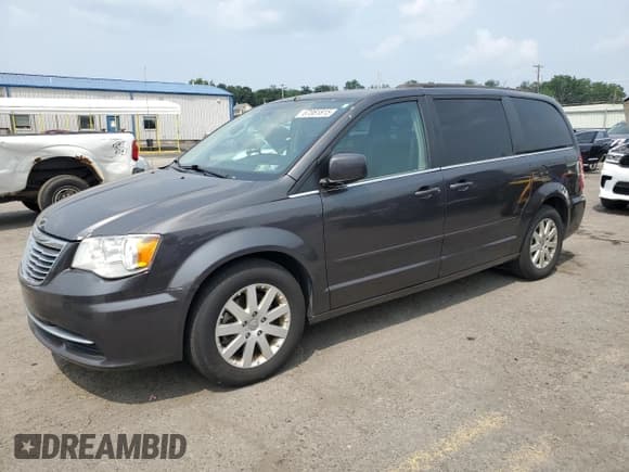 ✅ 2016 Chrysler Town & Country LX • VIN: 2C4RC1AG1GR159271 • Lot: 67361815. Listed on Copart with 158,558 mi. Free auction sales archive from the USA and detailed vehicle history report at DreamBid. Image 1.