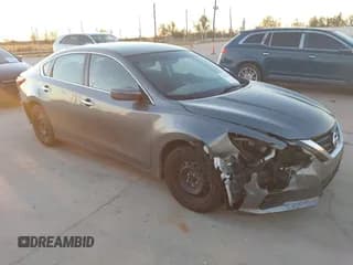 ✅ 2016 Nissan Altima S • VIN: 1N4AL3AP3GN342649 • Lot: 43555432. Listed on IAAI with 207,811 mi. Free auction sales archive from the USA and detailed vehicle history report at DreamBid. Image 1.