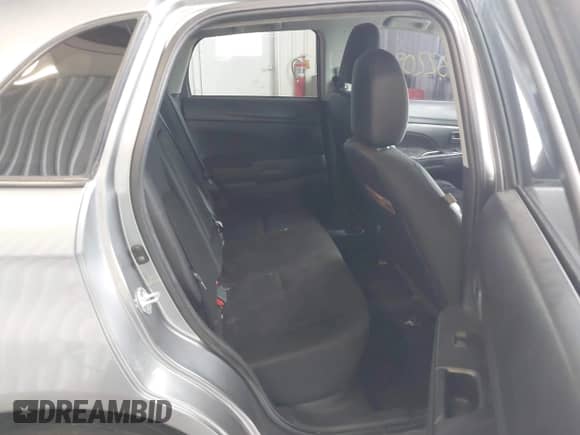 2014 Mitsubishi Outlander ES с VIN 4A4AR3AU1EE023352, выставлен на аукционе IAAI как лот 43220995 с пробегом 174 781 миль миль и . История ставок и продаж доступна на DreamBid. Изображение 8.