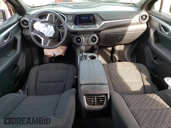 2021 Chevrolet Blazer LT z VIN 3GNKBHRS1MS537956, wystawiony jako Copart lot #39874203 z przebiegiem 38 771 mil mil oraz . Historia ofert i sprzedaży dostępna na DreamBid. Obrazek 8.