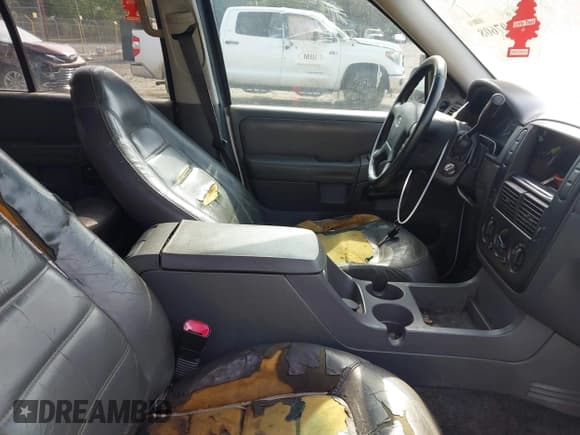 ✅ 2002 Ford Explorer XLT • VIN: 1FMZU73E52ZB31608 • Лот: 42207608. Опубликован ранее на IAAI с пробегом Не указан. Бесплатный доступ к архиву аукционных продаж из США и подробный отчёт об истории автомобиля на DreamBid. Изображение 5.