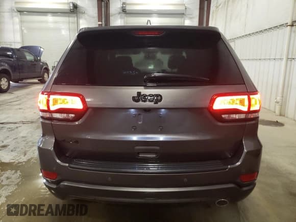 ✅ 2019 Jeep Grand Cherokee Laredo E • VIN: 1C4RJFAG2KC567234 • Lot: 81030315. Wystawiony na Copart z przebiegiem 100 778 mil. Bezpłatny archiwum sprzedaży aukcyjnych z USA i szczegółowy raport historii pojazdu na DreamBid. Zdjęcie 6.