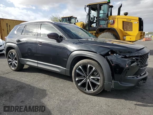 ✅ 2023 Mazda CX-50 S Premium Plus • VIN: 7MMVABEM3PN118809 • Lot: 82472685. Wystawiony na Copart z przebiegiem 7 247 mil. Bezpłatny archiwum sprzedaży aukcyjnych z USA i szczegółowy raport historii pojazdu na DreamBid. Zdjęcie 4.