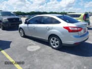 ✅ 2014 Ford Focus SE • VIN: 1FADP3F28EL274811 • Lot: 43014720. Wystawiony na IAAI z przebiegiem 99 857 mil. Bezpłatny archiwum sprzedaży aukcyjnych z USA i szczegółowy raport historii pojazdu na DreamBid. Zdjęcie 3.