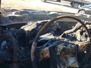 ✅ 2020 Chevrolet Tahoe LT • VIN: 1GNSCBKC4LR172302 • Lot: 41638574. Wystawiony na IAAI z przebiegiem Nie podano. Bezpłatny archiwum sprzedaży aukcyjnych z USA i szczegółowy raport historii pojazdu na DreamBid. Zdjęcie 7.