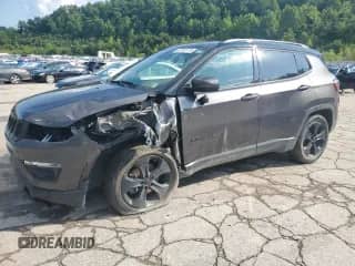 2021 Jeep Compass Altitude с VIN 3C4NJCBB3MT587161, выставлен на аукционе Copart как лот 63782175 с пробегом 91 437 миль миль и Списание • Salvage title. История ставок и продаж доступна на DreamBid. Изображение 1.