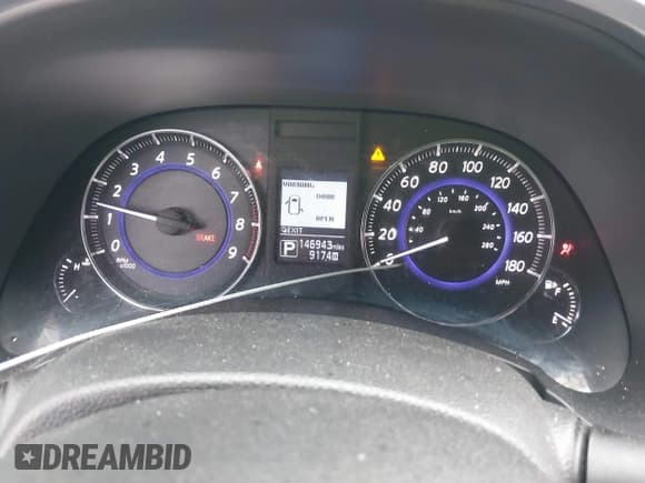 ✅ 2016 Infiniti QX70 • VIN: JN8CS1MW0GM400207 • Lot: 41952548. Listed on IAAI with 146,943 mi. Free auction sales archive from the USA and detailed vehicle history report at DreamBid. Image 7.