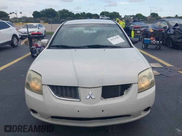 ✅ 2004 Mitsubishi Galant ES • VIN: 4A3AB36FX4E071031 • Lot: 42376783. Listed on IAAI with 145,475 mi. Free auction sales archive from the USA and detailed vehicle history report at DreamBid. Image 12.