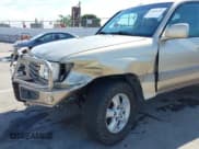 ✅ 2004 Toyota Land Cruiser • VIN: JTEHT05JX42054777 • Lot: 43096258. Listed on IAAI with 277,442 mi. Free auction sales archive from the USA and detailed vehicle history report at DreamBid. Image 6.