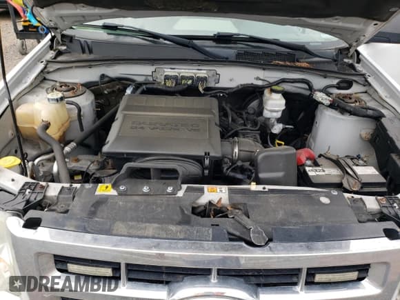 ✅ 2012 Ford Escape XLT • VIN: 1FMCU9DG9CKB80970 • Lot: 58478585. Wystawiony na Copart z przebiegiem 145 497 mil. Bezpłatny archiwum sprzedaży aukcyjnych z USA i szczegółowy raport historii pojazdu na DreamBid. Zdjęcie 12.