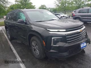 ✅ 2025 Chevrolet Traverse AWD LT • VIN: 1GNEVGRS5SJ218010 • Lot: 42225724. Listed on IAAI with 1,022 mi. Free auction sales archive from the USA and detailed vehicle history report at DreamBid. Image 1.