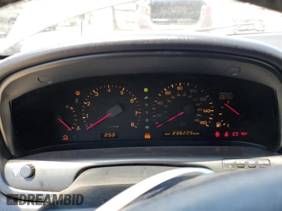 ✅ 1995 Lexus SC • VIN: JT8JZ31C6S0029105 • Lot: 76512114. Wystawiony na Copart z przebiegiem 236 225 mil. Bezpłatny archiwum sprzedaży aukcyjnych z USA i szczegółowy raport historii pojazdu na DreamBid. Zdjęcie 9.