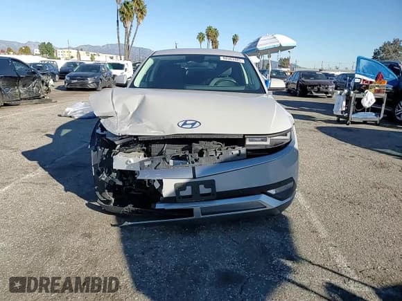 ✅ 2023 Hyundai Ioniq 5 SEL • VIN: KM8KN4AE8PU172562 • Lot: 94503485. Listed on Copart with 26,023 mi. Free auction sales archive from the USA and detailed vehicle history report at DreamBid. Image 14.