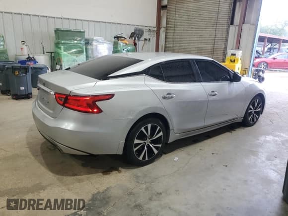 ✅ 2018 Nissan Maxima SV • VIN: 1N4AA6AP5JC398327 • Lot: 87471245. Wystawiony na Copart z przebiegiem 84 127 mil. Bezpłatny archiwum sprzedaży aukcyjnych z USA i szczegółowy raport historii pojazdu na DreamBid. Zdjęcie 3.