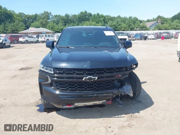 ✅ 2023 Chevrolet Suburban Z71 • VIN: 1GNSKDKD1PR556843 • Lot: 42646396. Listed on IAAI with 18,467 mi. Free auction sales archive from the USA and detailed vehicle history report at DreamBid. Image 13.