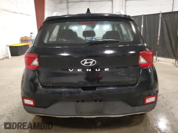 ✅ 2020 Hyundai Venue SEL • VIN: KMHRC8A36LU034040 • Lot: 80220714. Listed on Copart with 86,797 mi. Free auction sales archive from the USA and detailed vehicle history report at DreamBid. Image 6.