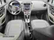 2016 Chevrolet Trax LT с VIN 3GNCJLSB7GL241150, выставлен на аукционе Copart как лот 86508045 с пробегом 105 761 миль миль и Списание • Salvage title. История ставок и продаж доступна на DreamBid. Изображение 8.