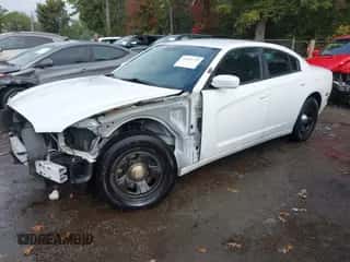 2014 Dodge Charger Police z VIN 2C3CDXAT3EH245577, wystawiony jako IAAI lot #43420773 z przebiegiem 146 012 mil mil oraz . Historia ofert i sprzedaży dostępna na DreamBid. Obrazek 2.